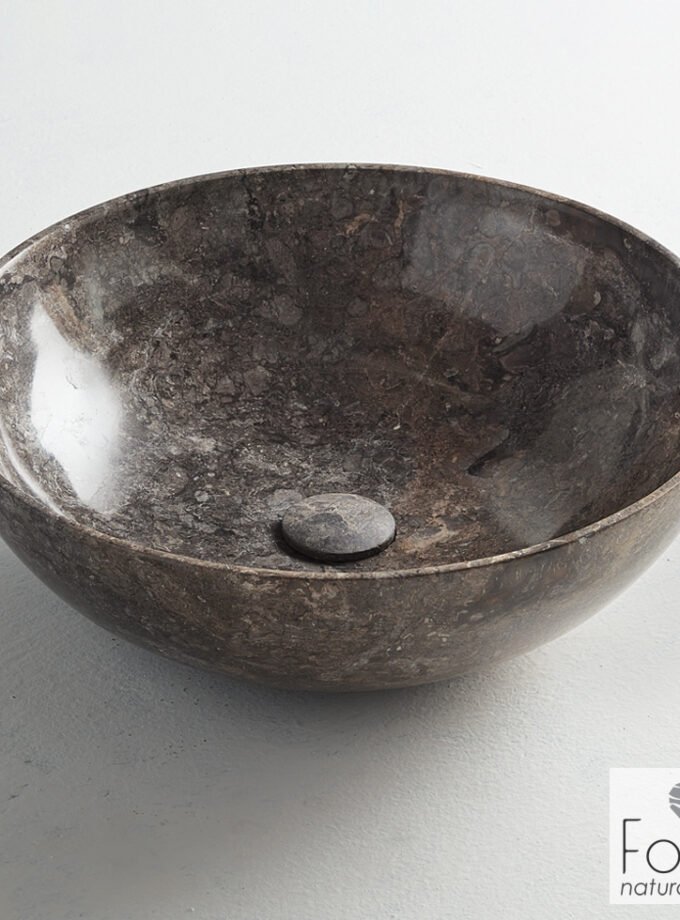 &Nu;&iota;&pi;&tau;ή&rho;&alpha;&sigmaf; &Mu;&alpha;&rho;&mu;ά&rho;&iota;&nu;&omicron;&sigmaf;  Cireo &Phi;45 h.15 Fossil Grey