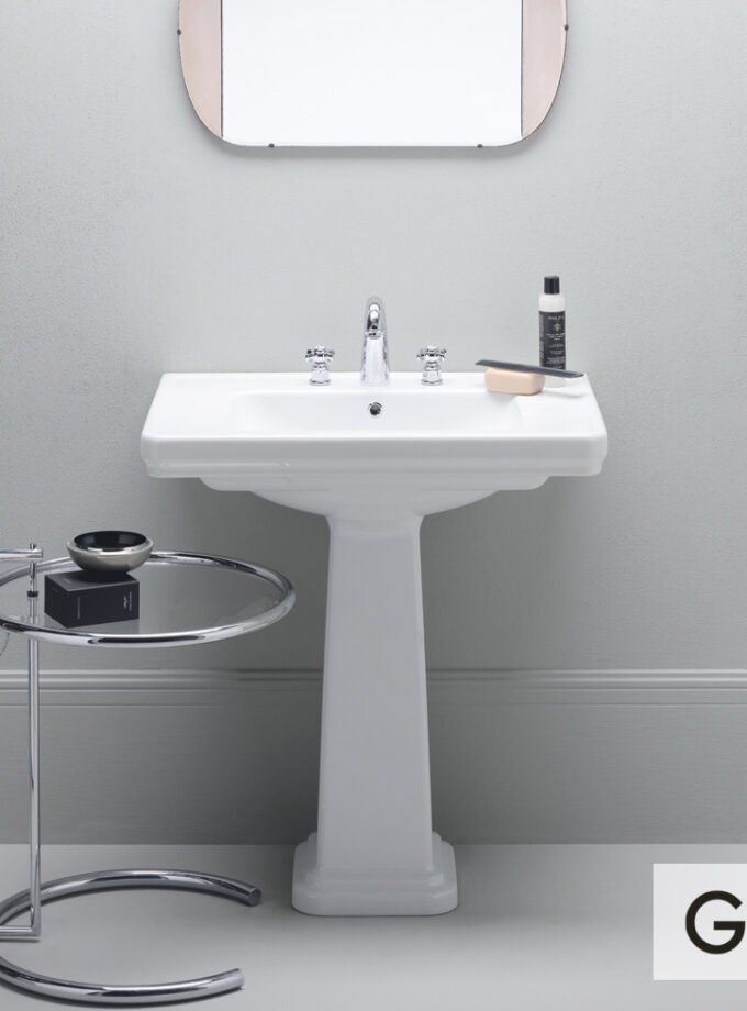 &Nu;&iota;&pi;&tau;ή&rho;&alpha;&sigmaf; &Pi;&omicron;&rho;&sigma;&epsilon;&lambda;ά&nu;&eta;&sigmaf; Classic 75x50 (1 &omicron;&pi;ή+2 &pi;&rho;&omicron;&chi;.) GSI White